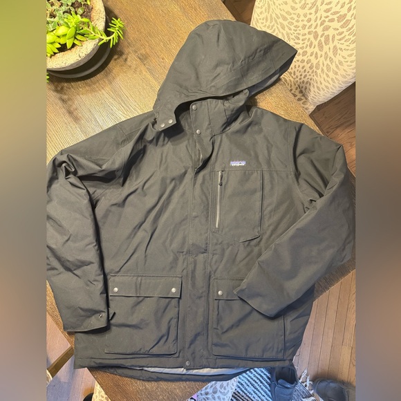Men’s Patagonia utility parka - Picture 2 of 3